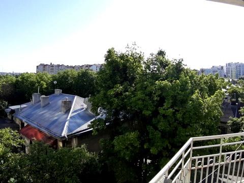 квартира за адресою Генерала Миколи Юнаківа вул., 9б