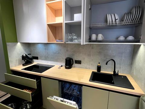 квартира по адресу Краснова ул., 1-В