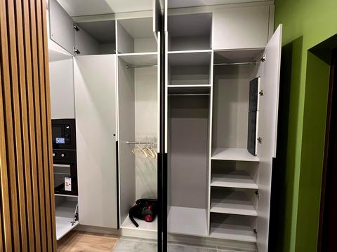 квартира по адресу Краснова ул., 1-В