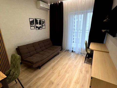 квартира по адресу Краснова ул., 1-В