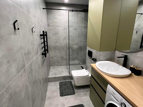 квартира по адресу Краснова ул., 1-В