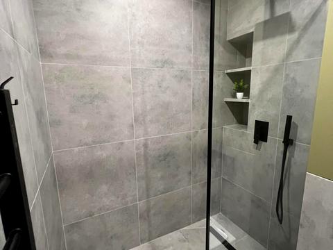 квартира по адресу Краснова ул., 1-В