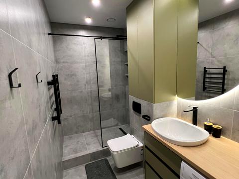 квартира по адресу Краснова ул., 1-В