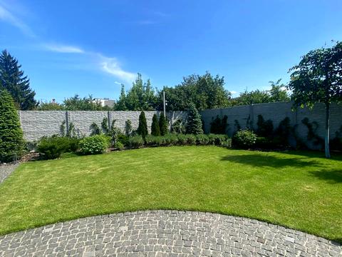 будинок за адресою Червоної Рути вул. (Амурська), 87