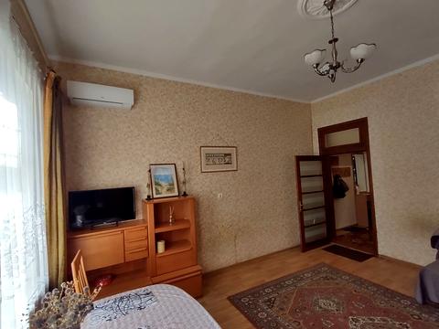 квартира за адресою Разумовська вул., 27