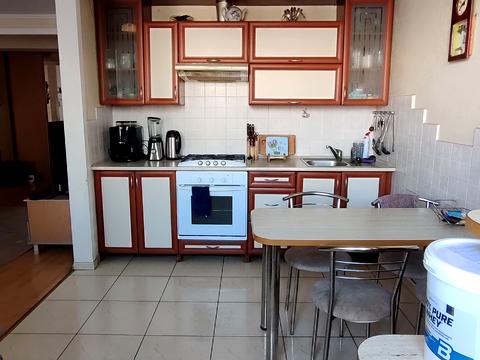 квартира за адресою Героїв Десантників вул., 11