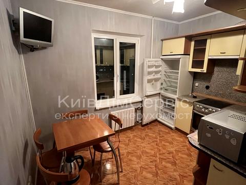 квартира по адресу Червоной Калины просп. (Владимира Маяковского), 52