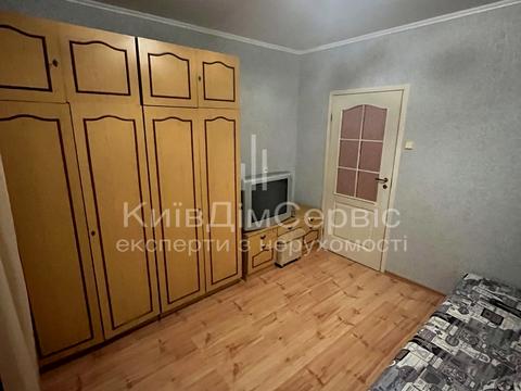 квартира по адресу Червоной Калины просп. (Владимира Маяковского), 52