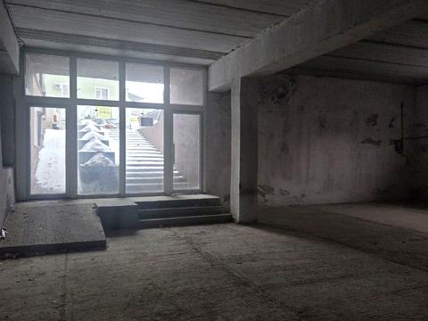 коммерческая по адресу Высочана ул., 18