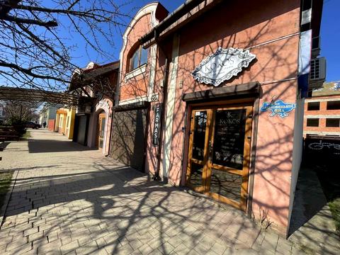 коммерческая по адресу Заньковецкой ул., 68