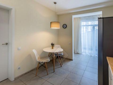 квартира за адресою Київ, Михайла Максимовича вул. (Онуфрія Трутенка), 26