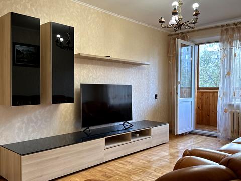 квартира за адресою Дарницький бульв., 4-А