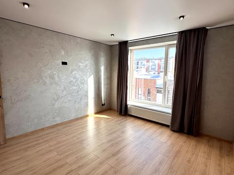 квартира за адресою Молодіжна вул., 11/5