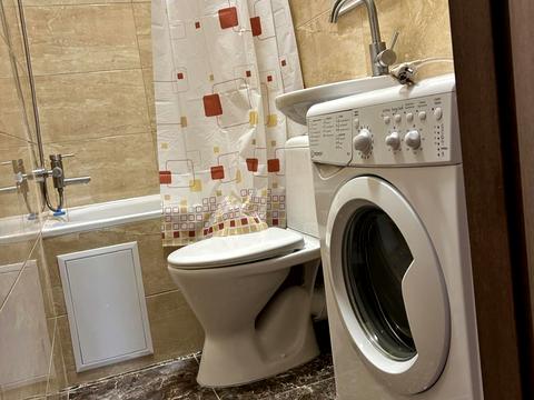 квартира за адресою Ревуцького вул., 54-Б