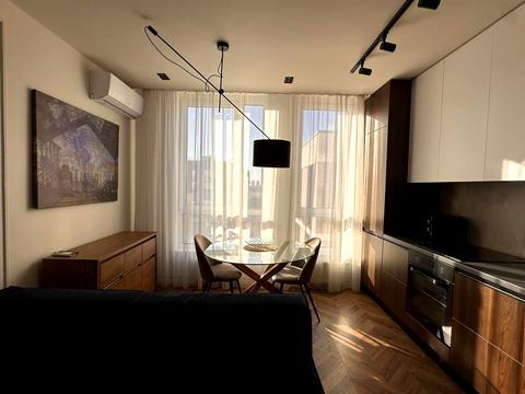 квартира по адресу Салютная ул., 2к16