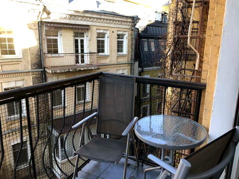 квартира по адресу Андреевский спуск, 2-В