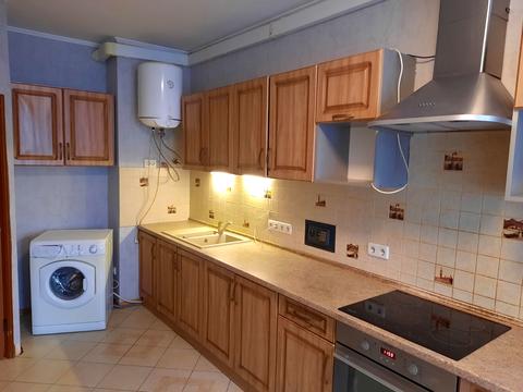 квартира за адресою Митрополита Андрея Шептицького вул. (Анатолія Луначарського), 10