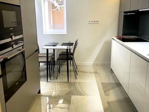 квартира по адресу Черновола просп. (700-летия Львова), 67б