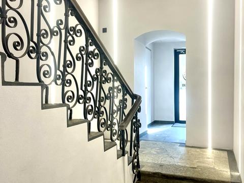 комерційна за адресою Січових Стрільців вул. (Артема), 13