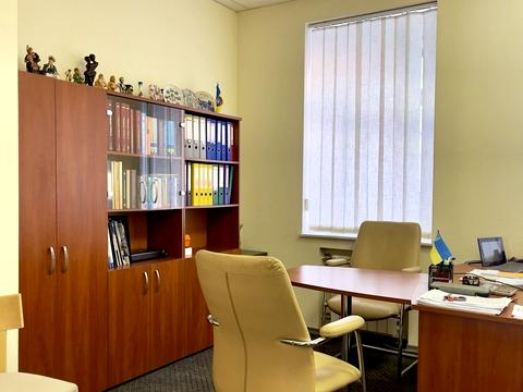 комерційна за адресою Січових Стрільців вул. (Артема), 13