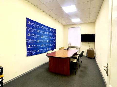 комерційна за адресою Січових Стрільців вул. (Артема), 13