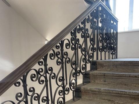 комерційна за адресою Січових Стрільців вул. (Артема), 13