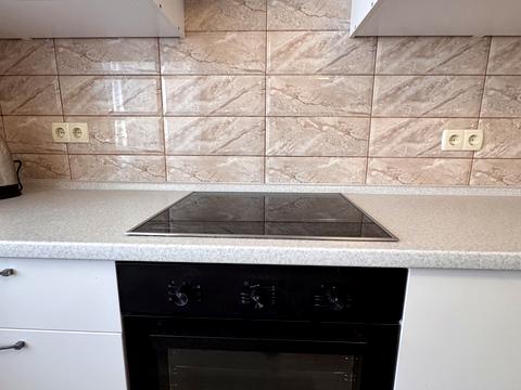 квартира за адресою Ревуцького вул., 9