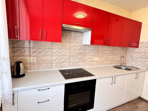 квартира за адресою Ревуцького вул., 9