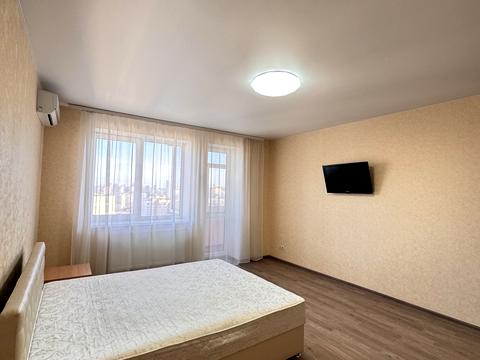 квартира за адресою Ревуцького вул., 9