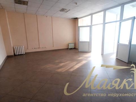 комерційна за адресою Київ, Митрополита Василя Липківського вул. (Урицького), 45