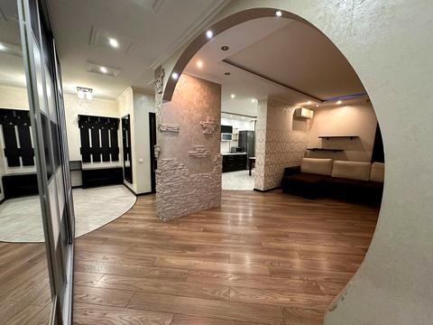 квартира за адресою Степана Рудницького вул. (Академіка Вільямса), 5