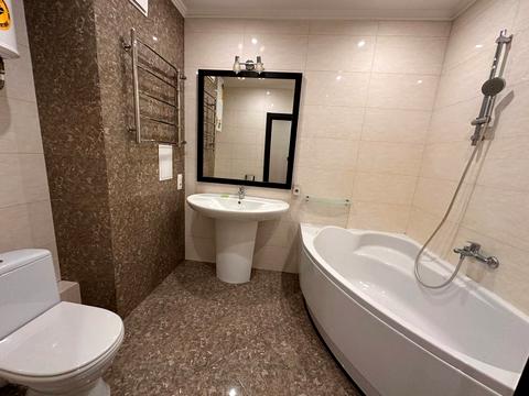 квартира за адресою Степана Рудницького вул. (Академіка Вільямса), 5