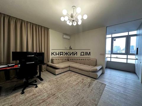 квартира за адресою Лесі Українки бульв., 7-В