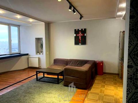 квартира за адресою Леся Курбаса просп., 5-В