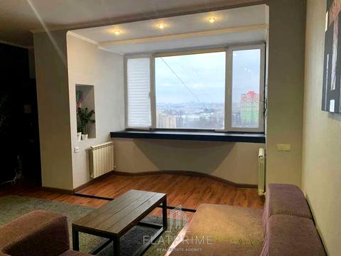 квартира за адресою Леся Курбаса просп., 5-В