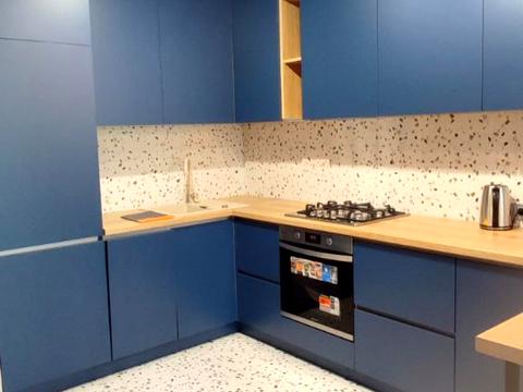 квартира по адресу Угорская ул., 12