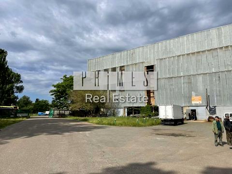 коммерческая по адресу Лісова ул., 4