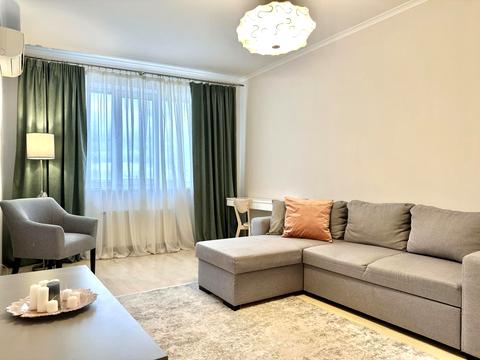 квартира по адресу Героев Полка "Азов ул. (Малиновского маршала), 8