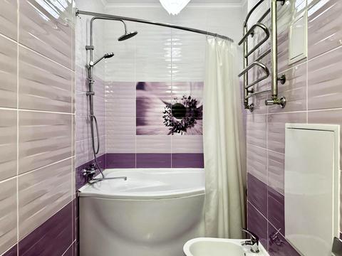 квартира по адресу Героев Полка "Азов ул. (Малиновского маршала), 8