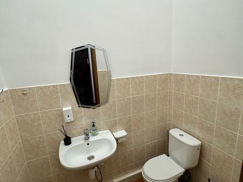 комерційна за адресою Євгена Чикаленка вул. (Пушкінська), 8