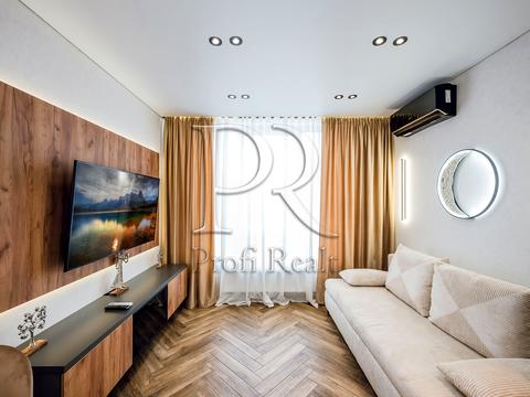 квартира за адресою Олександра Олеся вул., 17-А