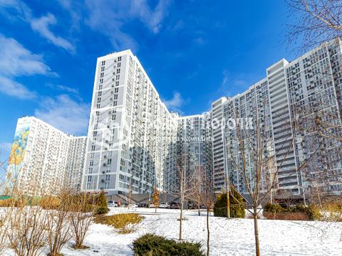 квартира по адресу Ревуцкого ул., 40-В