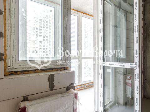 квартира по адресу Ревуцкого ул., 40-В