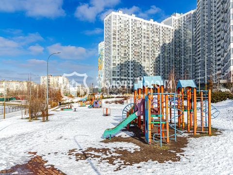 квартира по адресу Ревуцкого ул., 40-В