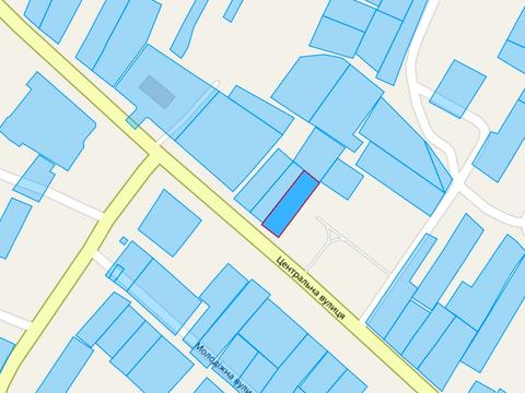 ділянка за адресою с. Мар'янівка, Центральна