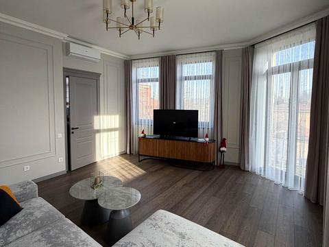 квартира за адресою Львів, Під Дубом вул. (Космонавтів), 2