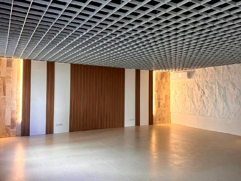 коммерческая по адресу Жемчужная ул., 12