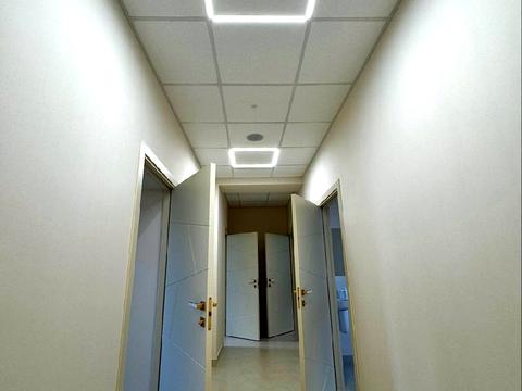 коммерческая по адресу Жемчужная ул., 12