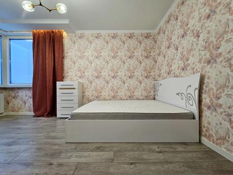 квартира по адресу Олександра Олеся ул., 2-В