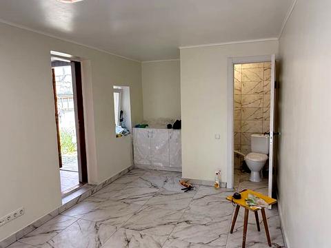 комерційна за адресою Рівне, Яворницького вул., 27-29